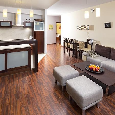 Apartament Park ウストロン 部屋 写真