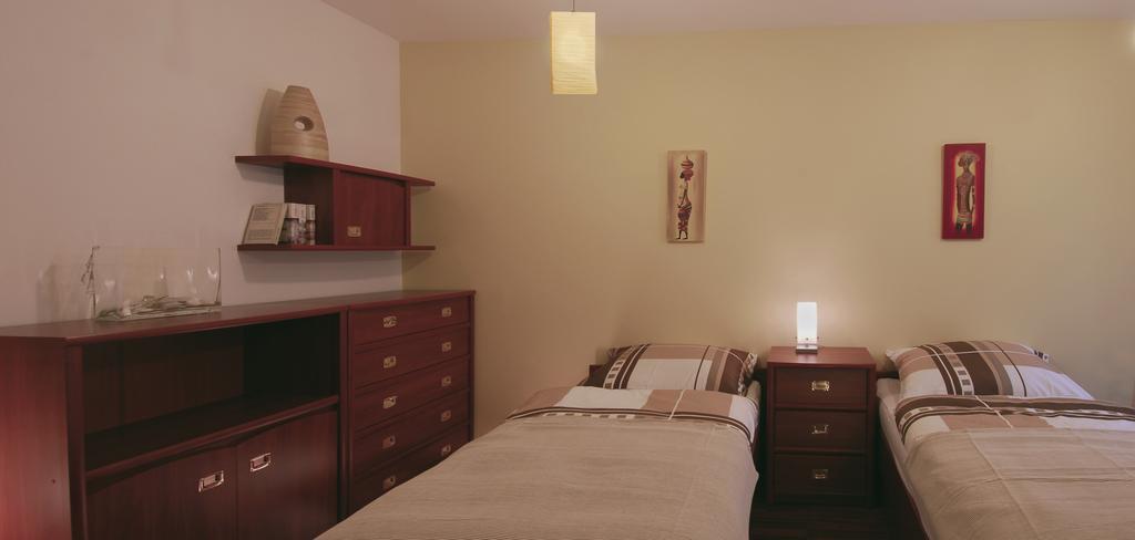 Apartament Park ウストロン 部屋 写真